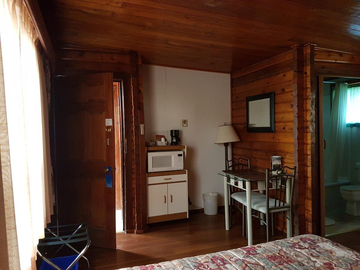 Flamingo Motel Cranbrook Ngoại thất bức ảnh